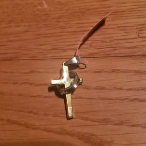 Karis pendant New with tags